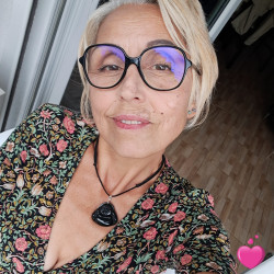 Foto de Nelida, Mulher 59 anos, de Paris Île-de-France