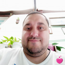 Photo de armenioporto, Homme 40 ans, de Laval Pays-de-la-Loire