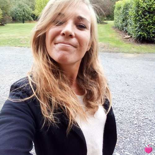 Photo de Caro56, Femme 34 ans, de Saint-Martin-de-Bonfossé Basse-Normandie