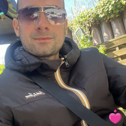 Photo de Roger, Homme 36 ans, de Aulnay-sous-Bois Île-de-France