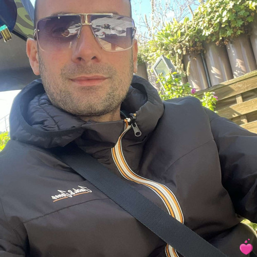 Photo de Roger, Homme 35 ans, de Aulnay-sous-Bois Île-de-France