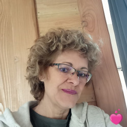 Photo de Licinia, Femme 58 ans, de Perroy Bourgogne