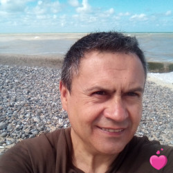 Photo de SANTAREM94, Homme 55 ans, de Chennevières-sur-Marne Île-de-France