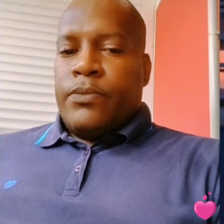 Photo de Lionso, Homme 42 ans, de Donnemain-Saint-Mamès Centre
