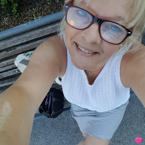 Photo de Nadia, Femme 60 ans, de Albi Midi-Pyrénées