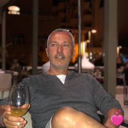 Foto de Idem, Homem 52 anos, de Massy Île-de-France