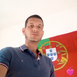 Photo de Feis, Homme 44 ans, de Paray-le-Monial Bourgogne