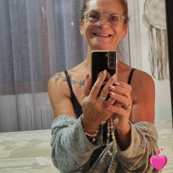 Photo de rosannie, Femme 61 ans, de Verneuil-sur-Seine Île-de-France