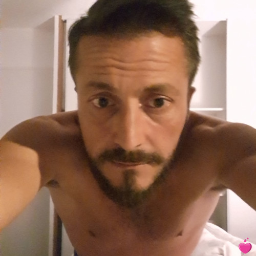 Photo de Dede001, Homme 44 ans, de Villeneuve-Saint-Georges ÃŽle-de-France