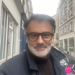 Photo de Vinicius92, Homme 55 ans, de Levallois-Perret Île-de-France