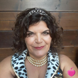Photo de Fathy, Femme 65 ans, de Fontainebleau Île-de-France