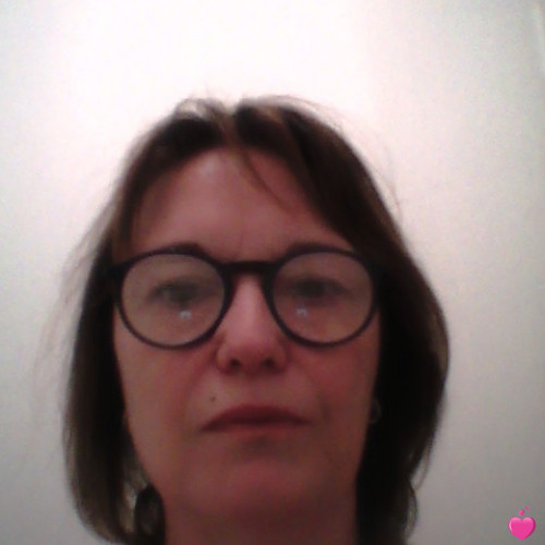 Photo de Isa, Femme 61 ans, de Croissy-sur-Seine ÃŽle-de-France