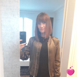 Photo de M-C, Femme 46 ans, de Colombes Île-de-France