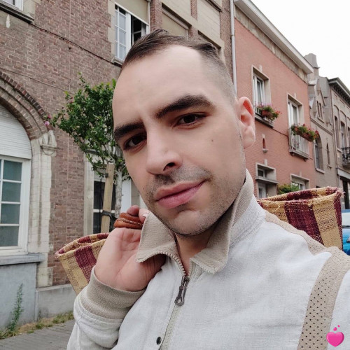 Photo de GonZzo, Homme 38 ans, de Flins-sur-Seine Île-de-France