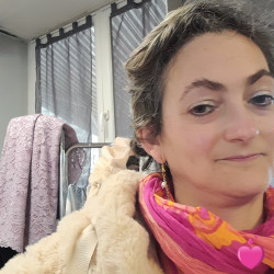 Photo de Olga92, Femme 49 ans, de Asnières-sur-Seine Île-de-France