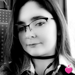 Foto de Sandra-Maria, Mulher 33 anos, de Villiers-sur-Morin Île-de-France