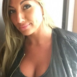Photo de Aurelia06, Femme 35 ans, de Saint-Laurent-du-Var Provence-Alpes-Côte-dʿAzur