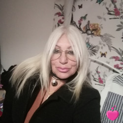 Photo de Cristal999, Femme 61 ans, de Colombes Île-de-France