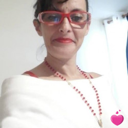 Foto de Sonia78, Mulher 52 anos, de Saint-Germain-en-Laye Île-de-France