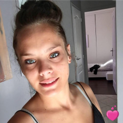 Photo de Bella_91, Femme 29 ans, de Paris Île-de-France