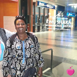 Photo de Emily, Femme 62 ans, de Neuilly-sur-Marne Île-de-France