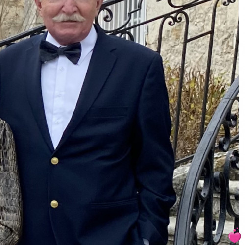 Photo de KALU, Homme 69 ans, de Aix-en-Provence Provence-Alpes-Côte-dʿAzur
