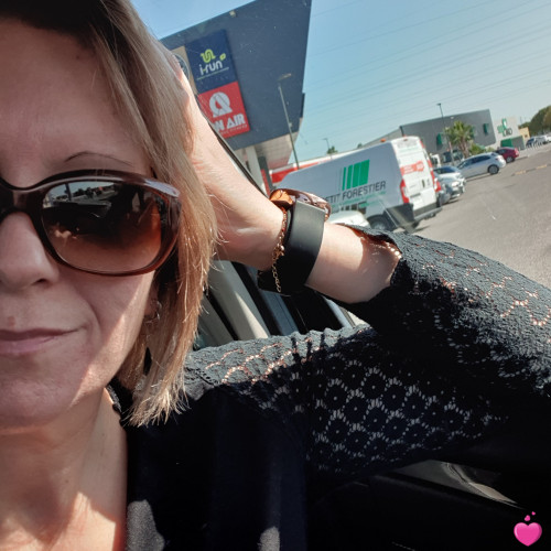 Photo de Isazabou, Femme 46 ans, de Mireval Languedoc-Roussillon