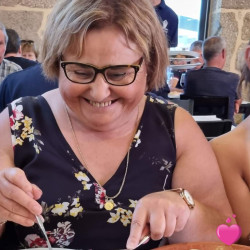 Photo de Maria99, Femme 68 ans, de Troyes Champagne-Ardenne