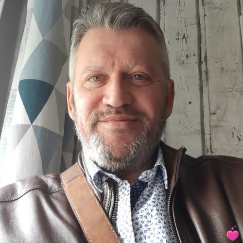 Photo de Franck13, Homme 63 ans, de Arles Provence-Alpes-Côte-dʿAzur