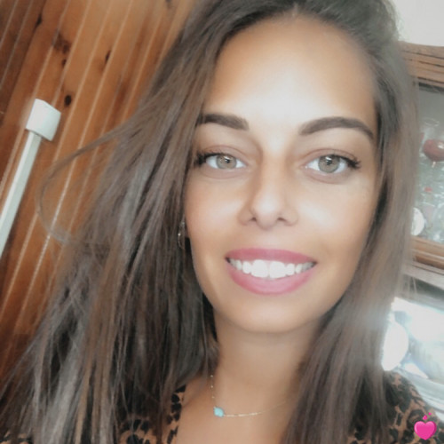 Photo de Adriana723, Femme 31 ans, de Gennes-sur-Glaize Pays-de-la-Loire