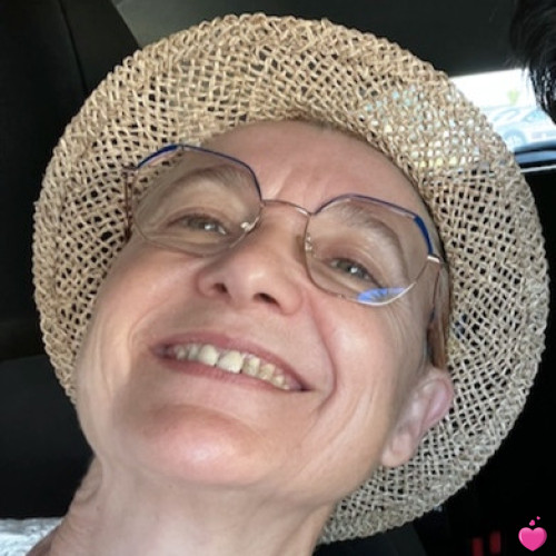 Photo de Myna, Femme 59 ans, de Arras Nord-Pas-de-Calais