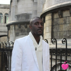 Photo de Thierno, Homme 37 ans, de Lisbonne Région de Lisbonne (Lisboa)