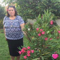 Photo de Coucou, Femme 74 ans, de Arpajon Île-de-France