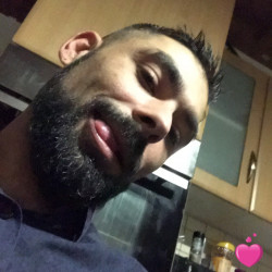 Photo de Braga, Homme 35 ans, de Dompierre-Becquincourt Picardie