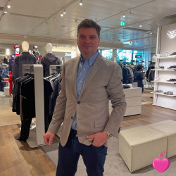 Photo de mlopes2675, Homme 53 ans, de Saint-Germain-en-Laye Île-de-France