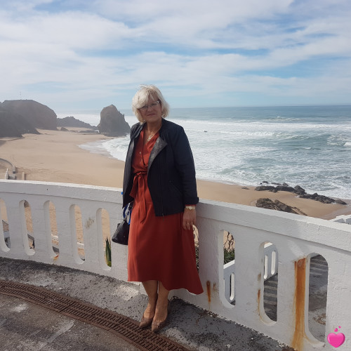 Photo de bonite2560, Femme 68 ans, de A dos Cunhados Région de Lisbonne (Lisboa)