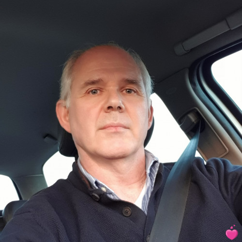 Photo de digitus, Homme 64 ans, de Maurepas Île-de-France
