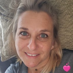 Photo de Sacha, Femme 45 ans, de Arras Nord-Pas-de-Calais