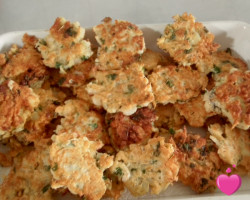 pataniscas de bacalhau