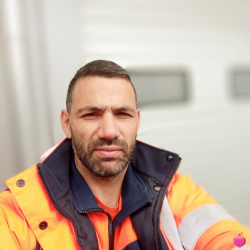 Photo de Portu, Homme 43 ans, de Provins ÃŽle-de-France