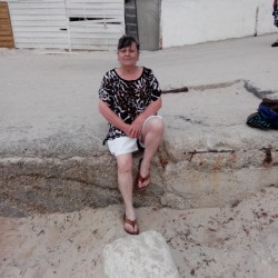 Photo de kris, Femme 66 ans, de Paris Île-de-France