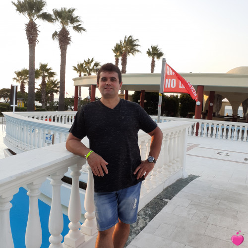 Photo de Tinho, Homme 49 ans, de La Verrière Île-de-France