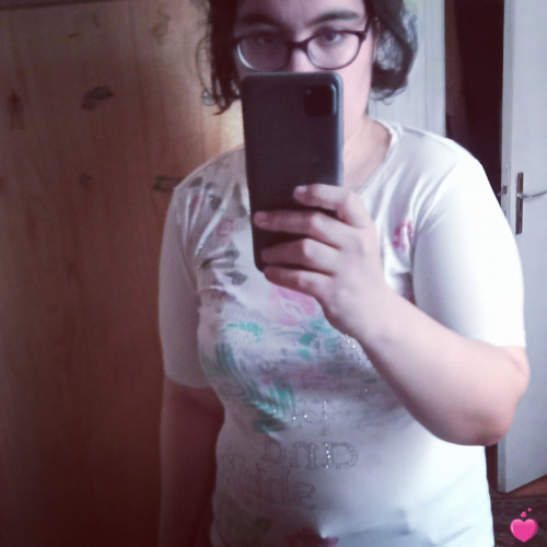 Photo de SandrineD, Femme 37 ans, de Saint-Ouen Île-de-France