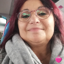 Photo de Eduarda, Femme 60 ans, de Puteaux Île-de-France
