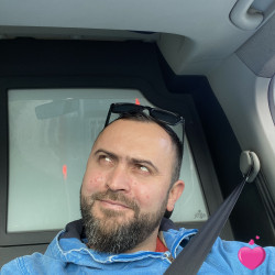 Photo de Elperro78, Homme 46 ans, de Versailles Île-de-France
