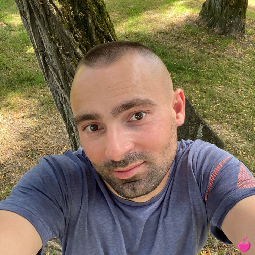 Photo de Oliver, Homme 39 ans, de Brie-Comte-Robert Île-de-France