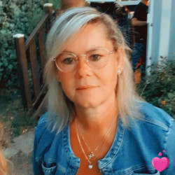 Foto de Inezita, Mulher 59 anos, de Mareuil-lès-Meaux Île-de-France