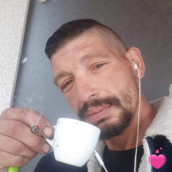 Photo de Micky, Homme 45 ans, de Oyonnax Rhône-Alpes