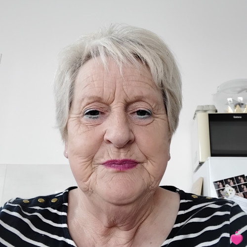 Photo de DOLOU, Femme 65 ans, de Brest Bretagne