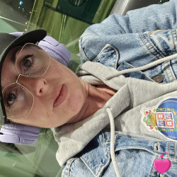 Foto de Vivi06110, Mulher 44 anos, de Le Cannet Provence-Alpes-Côte-dʿAzur